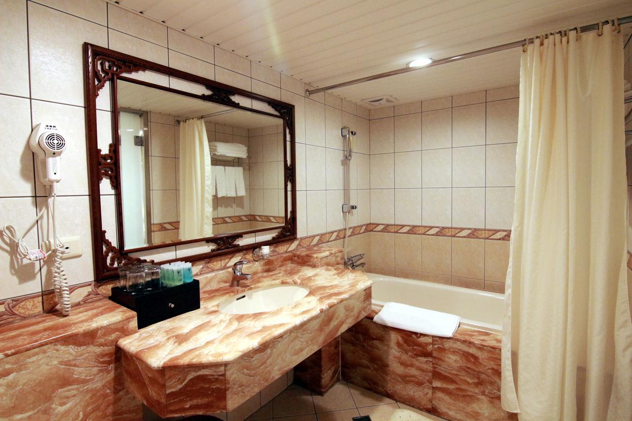 King'S Paradise Hotel Zhongli Zewnętrze zdjęcie
